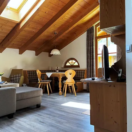 Beim Hausbacher * Reit im Winkl